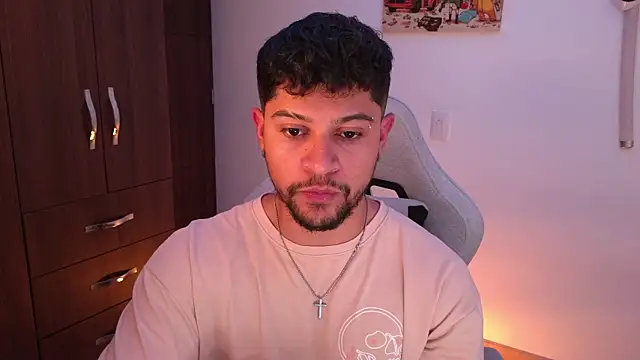 domsantiago  online show from 02/06/26, 04:06