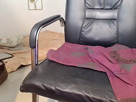 liannexfuckdoll online show from 10/04/25, 01:25