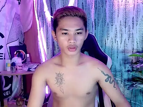 asianhardcock25 online show from 10/25/25, 11:07