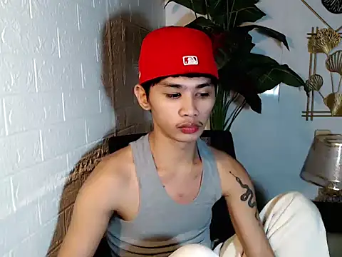 Snapshot of asianhardcock25 chatting on 08/03/26, 02:00 asianhardcock25 online show from 08/03/26, 02:00