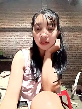 emaame68 online show from 11/05/25, 01:00