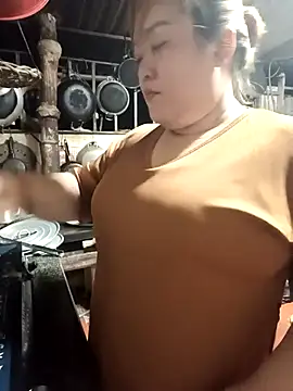 Cindy237st online show from 10/05/25, 03:21