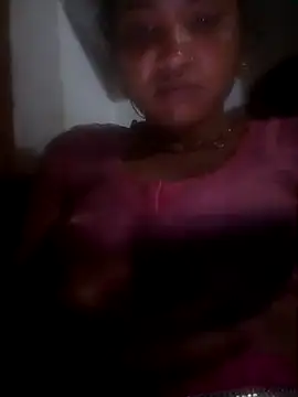 Snapshot of Hot_anjo chatting on 09/15/25, 06:41 Hot anjo online show from 09/15/25, 06:41