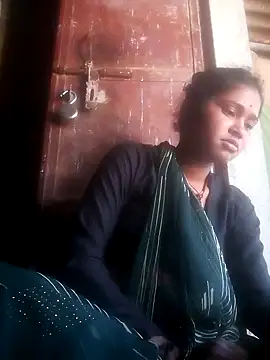 Snapshot of Hot_anjo chatting on 11/10/25, 08:57 Hot anjo online show from 11/10/25, 08:57