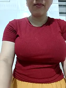 Shiny Babe online show from 02/25/26, 01:15