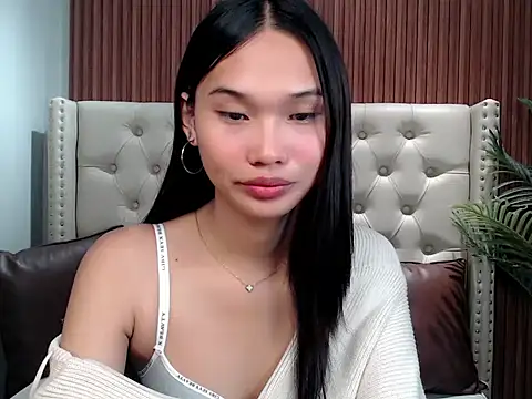 Snapshot of universal_slutt chatting on 02/10/26, 04:22 universal slutt online show from 02/10/26, 04:22