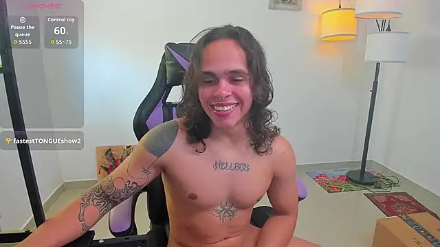 Maximiliano scoott   online show from 11/04/25, 07:46