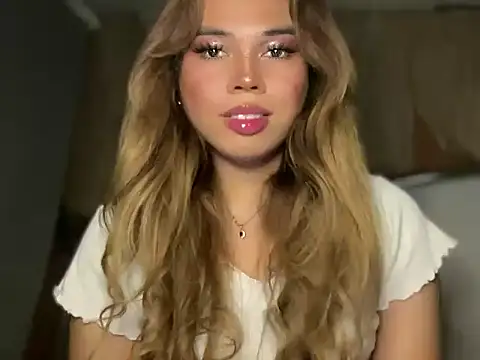 Snapshot of goddessofalltime chatting on 07/02/26, 10:10 goddessofalltime online show from 07/02/26, 10:10