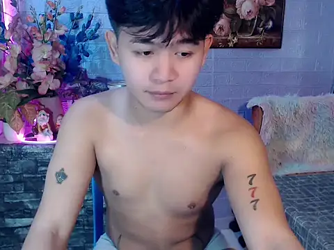 Snapshot of Albertx_Destroyer69 chatting on 06/22/26, 03:47 Albertx Destroyer69 online show from 06/22/26, 03:47