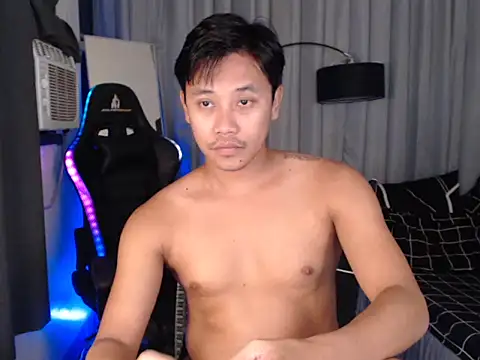 alexsuckable01 online show from 04/04/26, 05:21