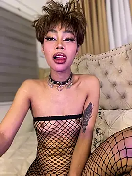 Innocent yanixx69 online show from 07/28/26, 03:54