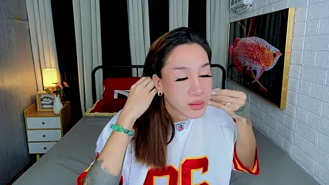 TRANSGODDESSA online show from 11/06/25, 01:28