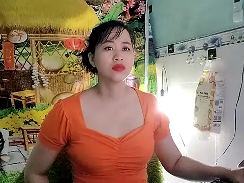 emgaixinhngoan online show from 02/08/26, 03:32