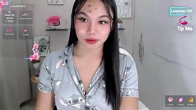 Snapshot of liane_mei chatting on 06/28/26, 07:03 liane mei online show from 06/28/26, 07:03