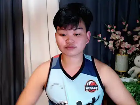 Reynelcock online show from 09/22/25, 05:15