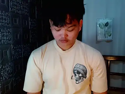 Reynelcock online show from 09/29/25, 04:12