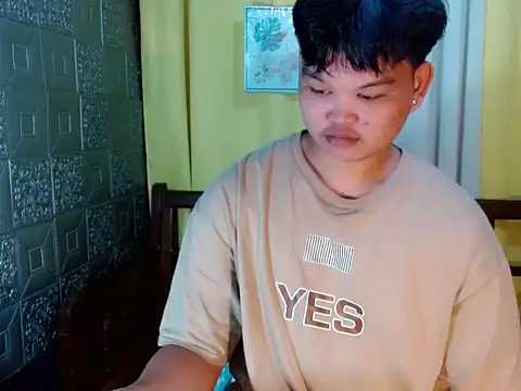 Reynelcock online show from 10/29/25, 10:55