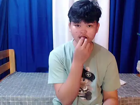 Reynelcock online show from 02/08/26, 05:05