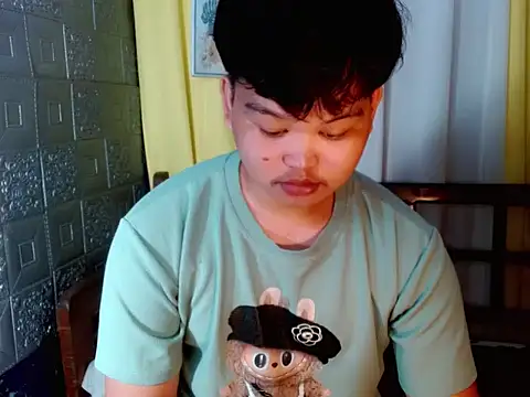 Reynelcock online show from 02/25/26, 07:40