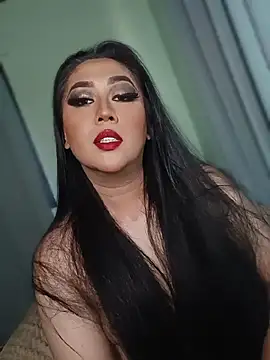 Snapshot of mistress_loy chatting on 06/20/26, 02:14 mistress loy online show from 06/20/26, 02:14