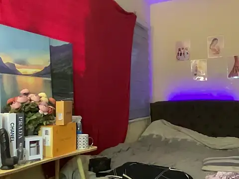 CassieXMarga online show from 10/15/25, 04:23