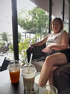 Maily NC online show from 04/04/26, 03:49