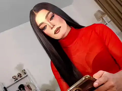 Snapshot of Mia_holtxxx chatting on 11/11/25, 07:14 Mia holtxxx online show from 11/11/25, 07:14