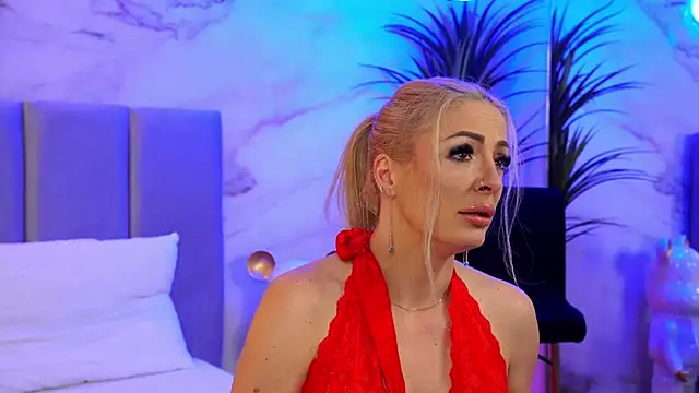 Izabellle02 online show from 03/16/26, 04:51