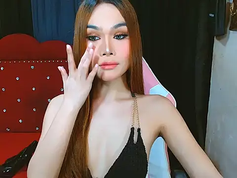 Snapshot of martafoxx chatting on 10/15/25, 06:19 martafoxx online show from 10/15/25, 06:19