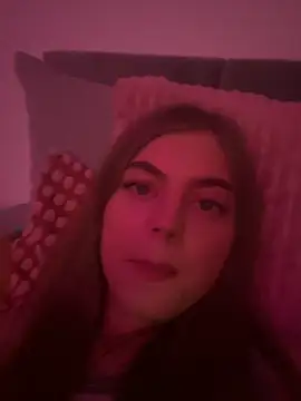 YoungLeo2006 online show from 09/08/25, 08:41