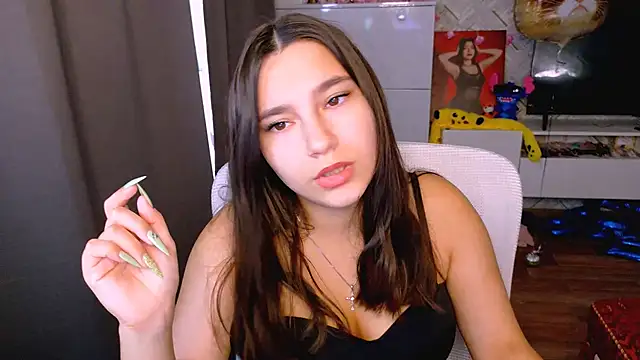 Arianna Grend online show from 10/01/25, 12:11