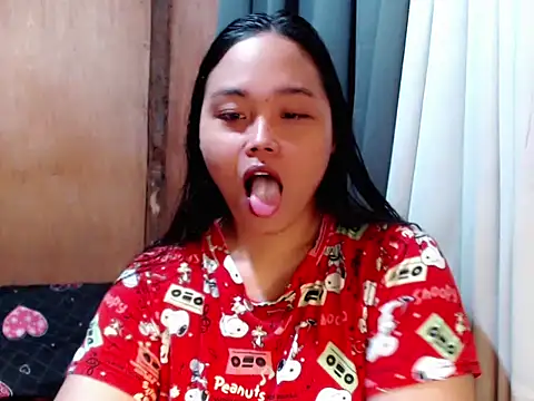  Lylia online show from 02/22/26, 10:58