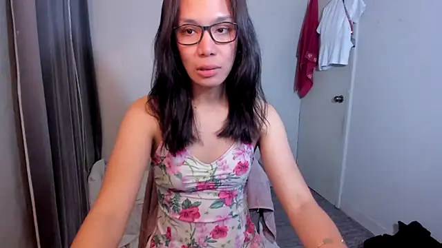 lucyshanex online show from 09/30/25, 02:11