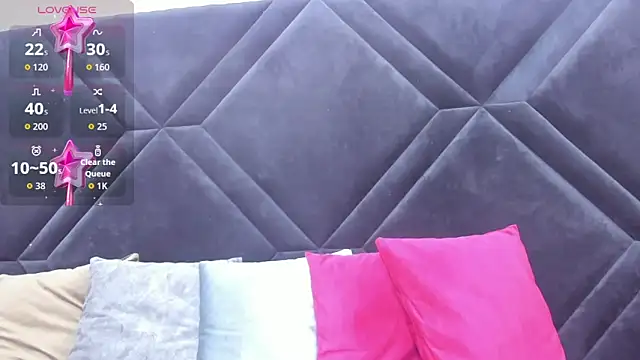 Dantzel  online show from 03/12/26, 07:09