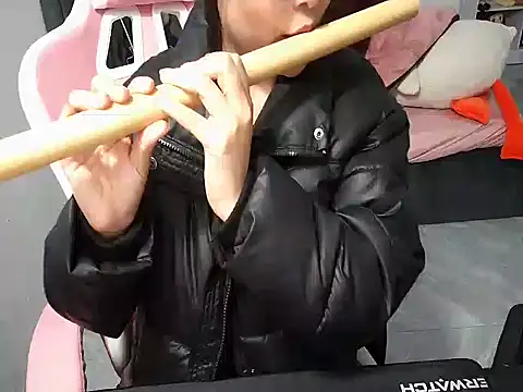 Ori-Yannie online show from 11/19/25, 02:06