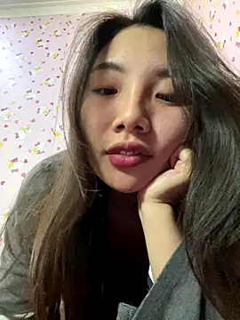 D2sweet online show from 12/17/25, 04:35