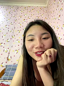 D2sweet online show from 12/18/25, 03:51