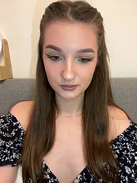 AdelinaEmber online show from 01/10/26, 11:34