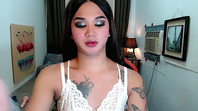 Snapshot of lil_fantacy chatting on 10/05/25, 09:18 lil fantacy online show from 10/05/25, 09:18