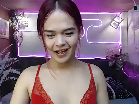 Snapshot of Expensive_candycum chatting on 04/25/26, 01:25 Expensive candycum online show from 04/25/26, 01:25