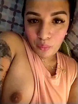 enoria1992 online show from 10/27/25, 11:20