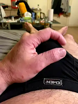 jackadi33 online show from 11/28/25, 08:22