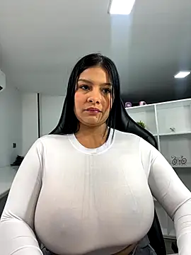 megan bigboobs  online show from 09/12/25, 11:32