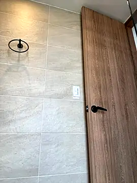 Nikii   online show from 11/07/25, 01:33