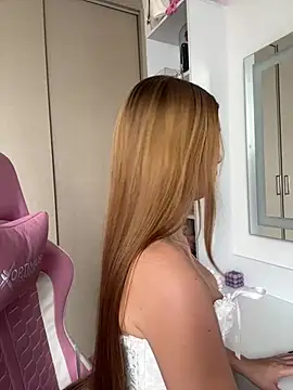 Nikii   online show from 03/26/26, 03:39