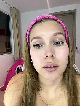 Nikii   online show from 03/29/26, 12:54