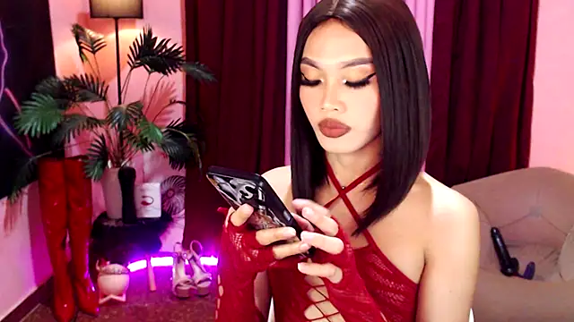 Snapshot of Asianprincess69 chatting on 09/16/25, 05:03 Asianprincess69 online show from 09/16/25, 05:03