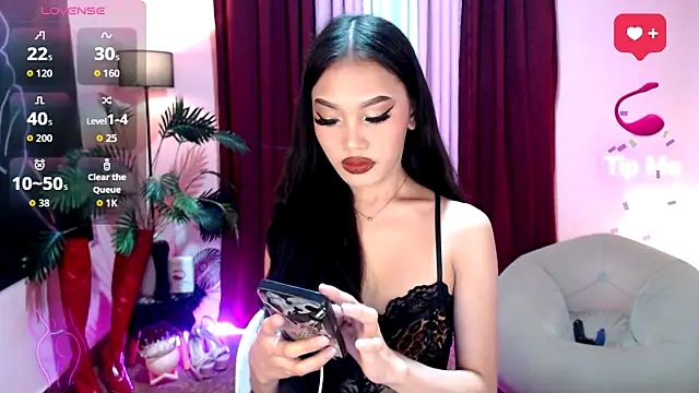 Snapshot of Asianprincess69 chatting on 09/19/25, 05:57 Asianprincess69 online show from 09/19/25, 05:57