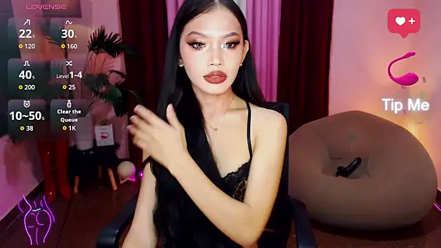 Snapshot of Asianprincess69 chatting on 10/16/25, 12:00 Asianprincess69 online show from 10/16/25, 12:00