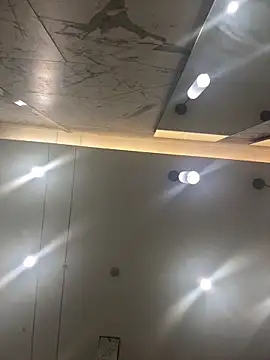 Isabella21  online show from 11/07/25, 09:48